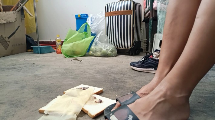 crush 31岁宿管阿姨沉浸式春天甜品套餐《上部》 [9分43秒]