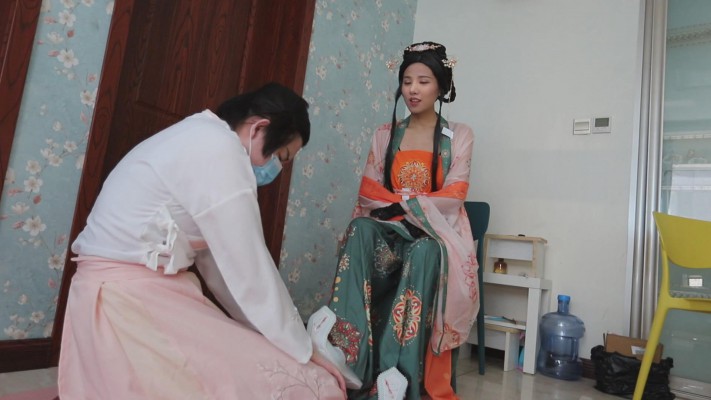 踩脖子专业户 史无前例制作 娘娘狠心杀戮 [13分12秒]