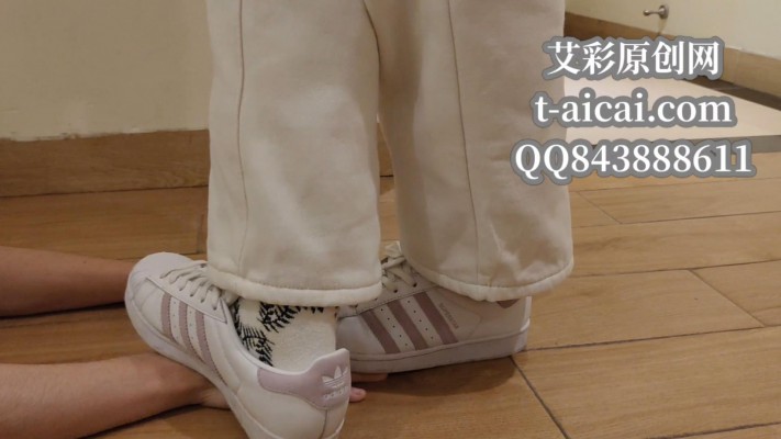 资讯|女王女主 纯儿首次全体重踩手 [23分37秒]