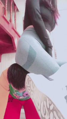 资讯|兔粉粉 《兔粉粉》女健身教练tj咸猪手学员《升级版》 [48分56秒]