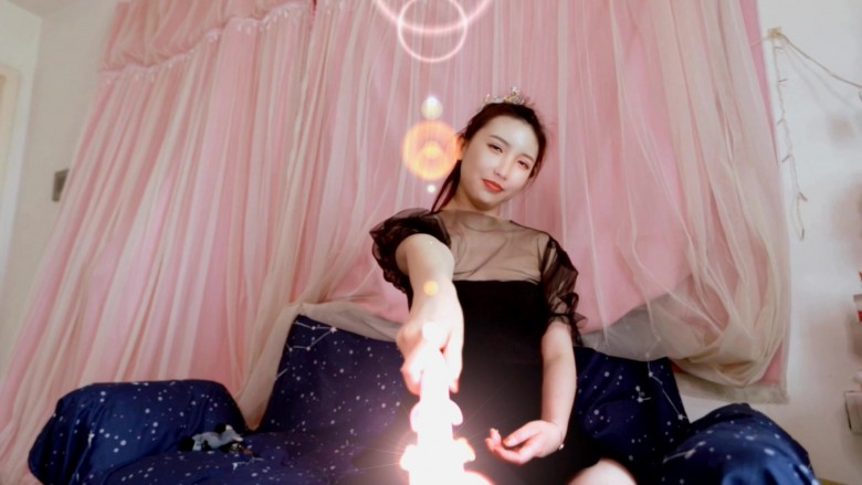 女王女主 《木子芊芊》素人西西姐把造反的奴隶变小踩死pov [9分46秒]