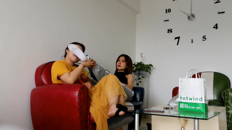 超级女M 《超级女M》偷拍学姐第四弹 刺激的来了 夏天的雪地靴 [35分22秒]