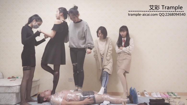 婉慈Icon 《婉慈Icon》5s保鲜膜包暴力踩踏 [48分56秒]