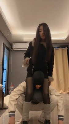 资讯|直播视频 《狗哥》开发S系列-应聘的高贵御姐 [48分56秒]