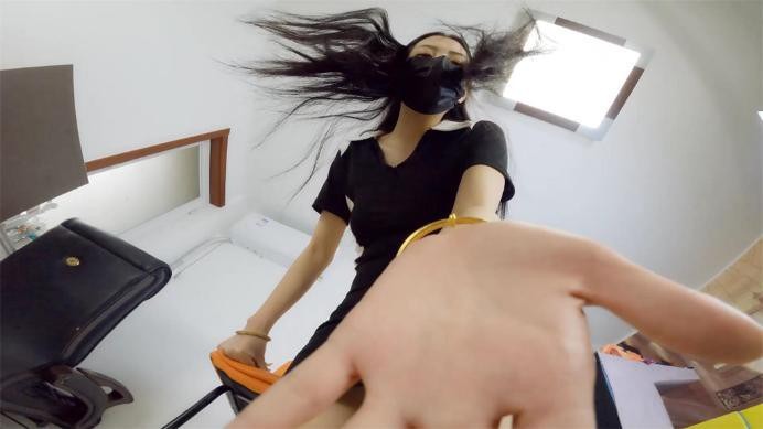 婧児小主 晓G高跟鞋酸臭丝袜羞辱践踏踹脸POV 全语言 第一视角剧情 [9分46秒]