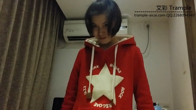 crush 清纯美女肉丝黑丝温柔踩扁牛蛙，挤踩出内脏 [32分35秒]