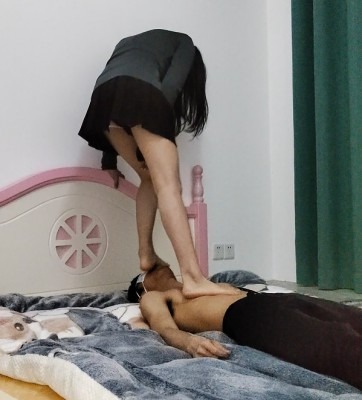 女王女主 芯芯女神的踩踏时光 [48分56秒]