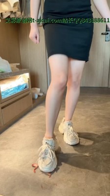 crush modelS学生女双虐踩青蛙 [15分55秒]