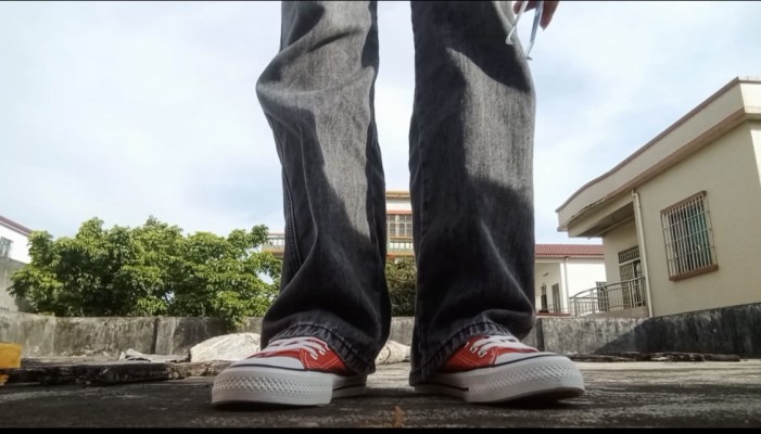 资讯|crush 学妹全程语言嫌弃户外帆布鞋一脚一个留下满地尸体 [10分24秒]