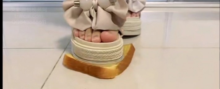 crush 娅娅小姐姐 [9分43秒]