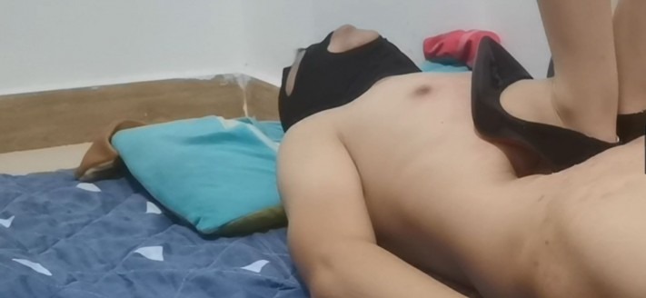 女王女主 梦姐姐新运动鞋开光 [48分56秒]