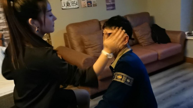 资讯|女王女主 《女神学院·仙儿》欺负瘦小的贱狗 [48分56秒]