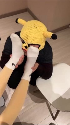 直播视频 《伊莉》情侣主-运动鞋强迫绿帽狗 [30分19秒]