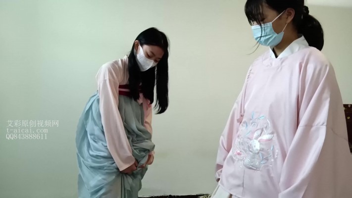 crush 俩汉服姐姐踩大青蛙 [14分56秒]