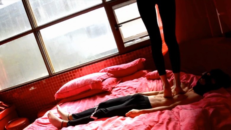 资讯|奴隶岛 『奴隶岛』—萱萱嫩足羞辱踩踏 [48分56秒]