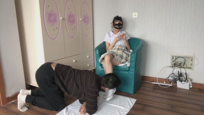 资讯|活力诗蔓 暴力帆布鞋校花的疯狂发泄 [48分56秒]