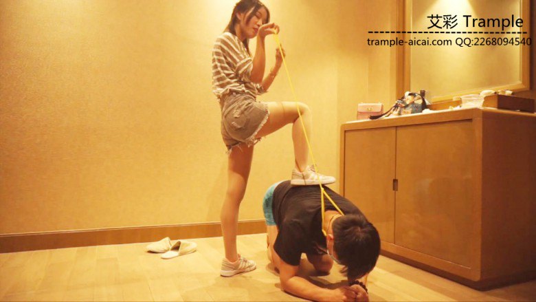 资讯|婉慈Icon 《婉慈Icon》希雨归来暴力踢裆踩踏踹腹 [48分56秒]