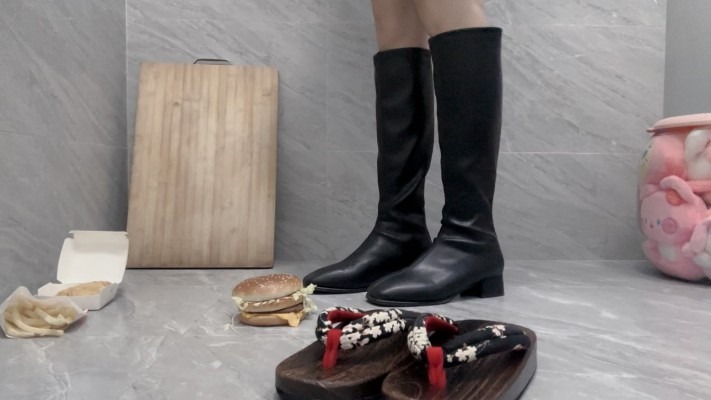 资讯|crush 《莓子》羞辱前男友 踩踏汉堡套餐 [9分40秒]