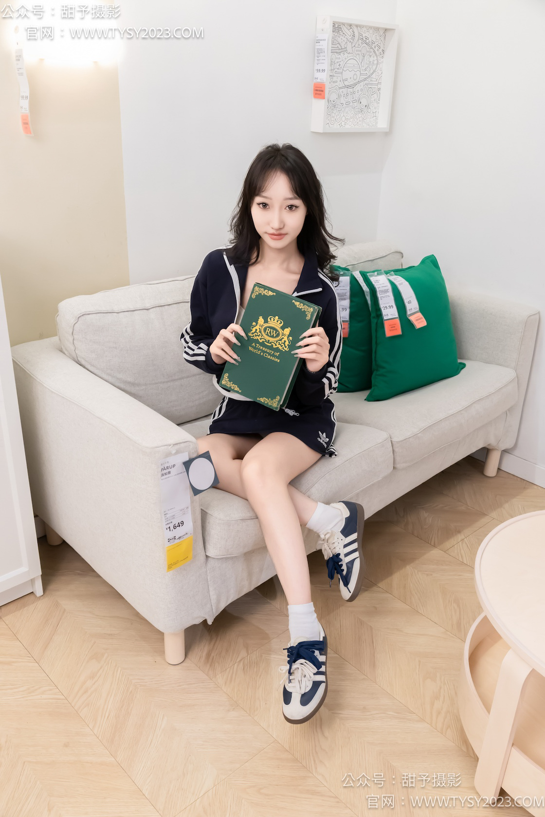 资讯|甜予摄影 &#8211; NO.258期 《婉婉》 帆布鞋，白棉袜，裸足