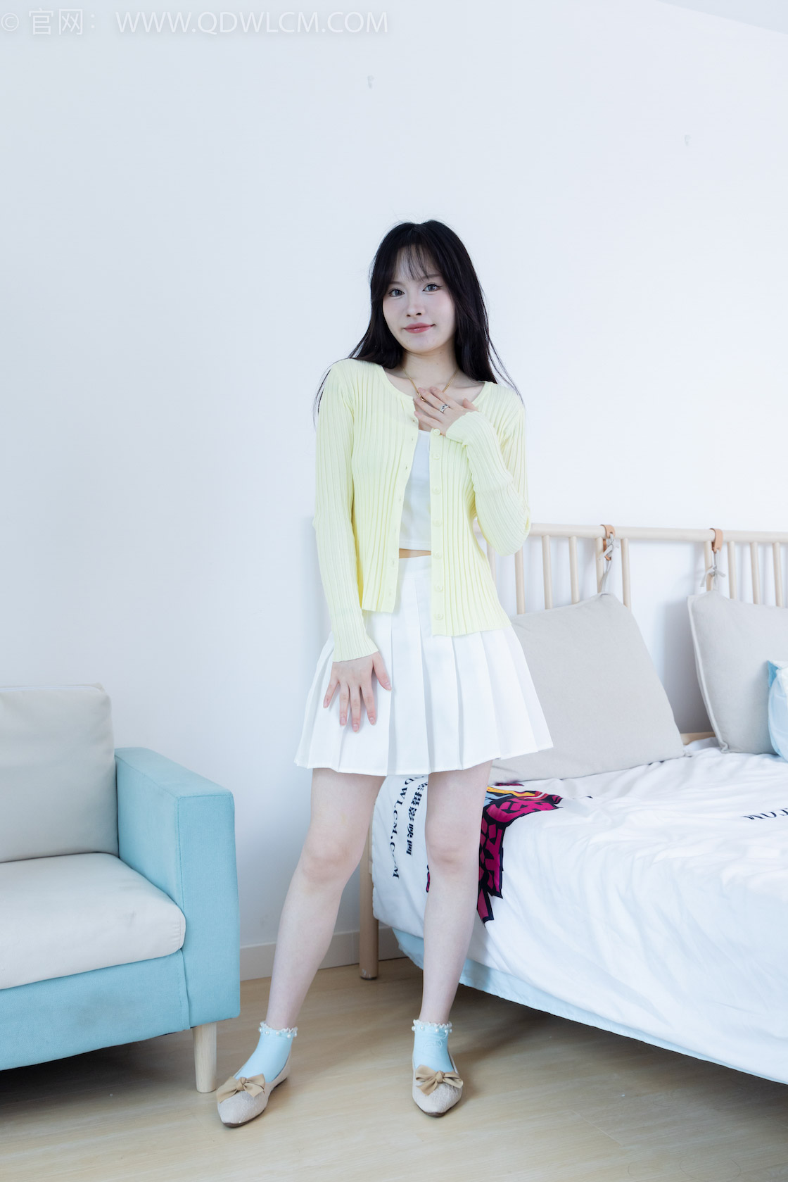 物恋传媒 -  第2457-2476共20期打包[棉袜，船袜，裸足，丝袜，打包]