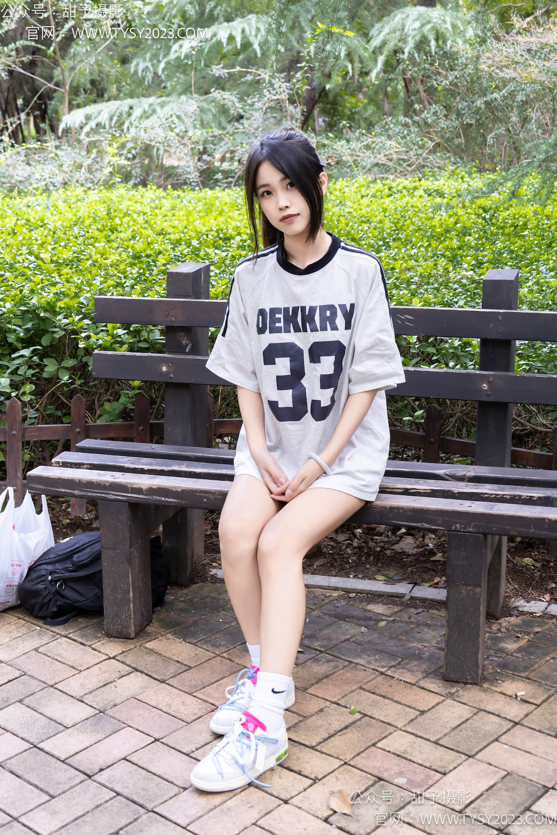 甜予摄影 - NO.261期 《茉莉》 板鞋，白棉袜，裸足