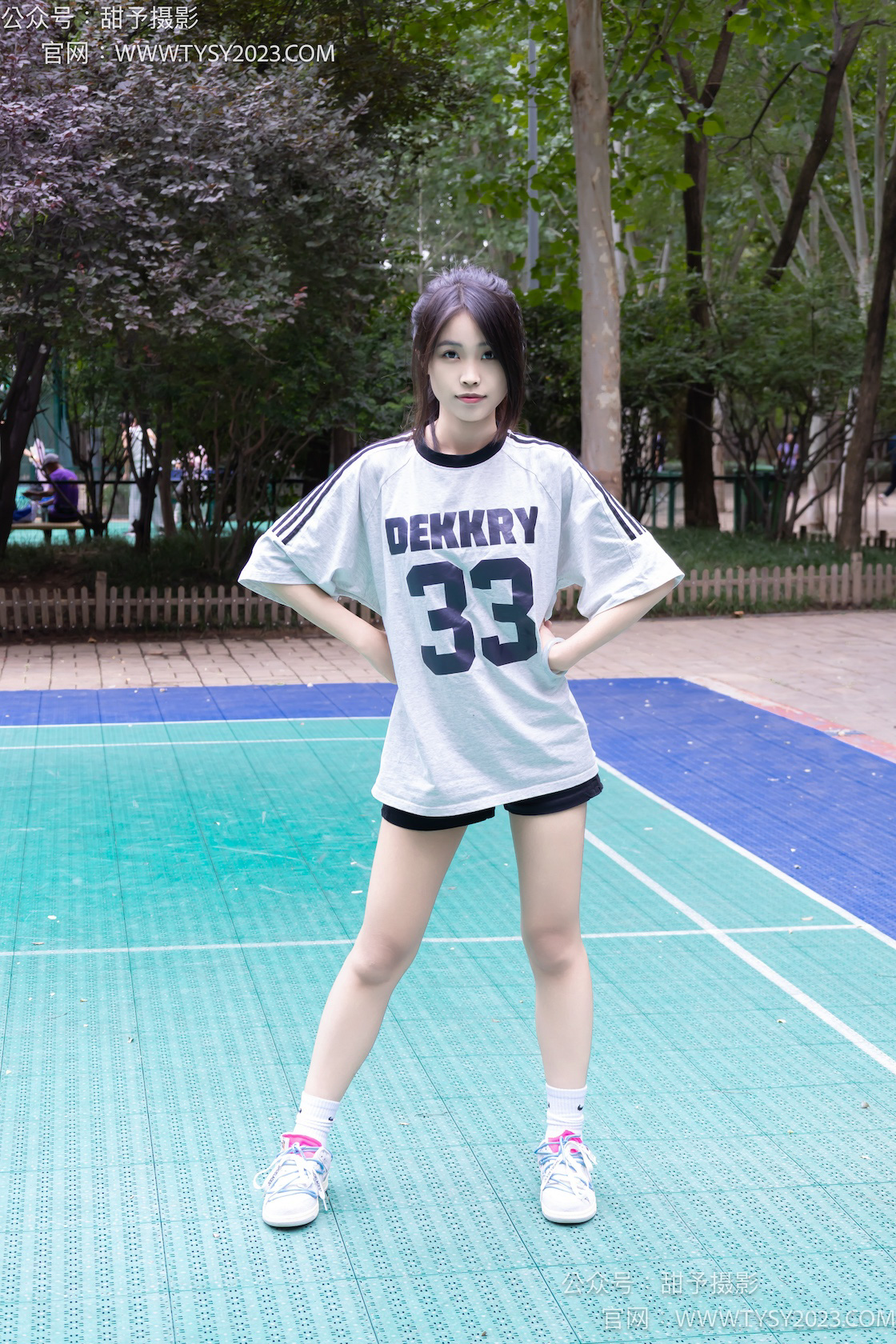 甜予摄影 - NO.261期 《茉莉》 板鞋，白棉袜，裸足