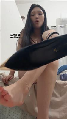 鹿允儿乳母诅咒    250315-10