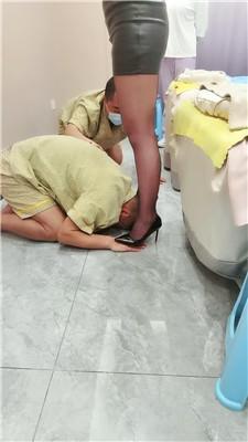 【网盘】【乔伊】群调群虐-教沐足技师做S【三视角版】bf51419