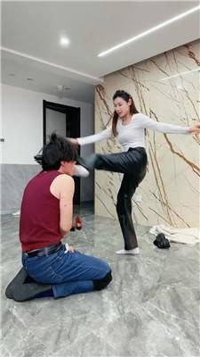 【网盘】【麋鹿银儿】双主暴力虐-咬胳膊/踩踏式脚耳光/腿绞bf51651-绳界 &#8211; 绳艺爱好者交流与分享