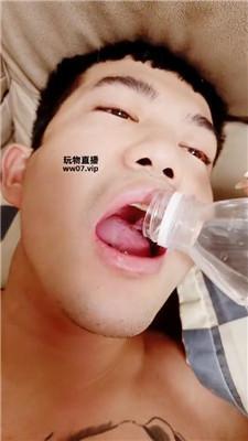 七奶奶舔女友的脚丫 JS250323-31