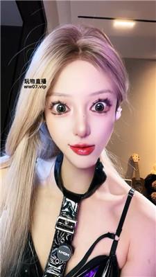 龙妈一边去一股小狗味    250321-10