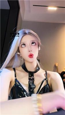龙妈一边去一股小狗味    250321-10