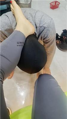 苏苏不苏裸足踩虐骑马驯化 JS250319-44