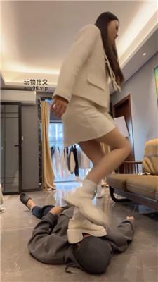 【网盘】【伊未】坐脸窒息-高跟皮鞋白袜踩bf51524-绳界 &#8211; 绳艺爱好者交流与分享