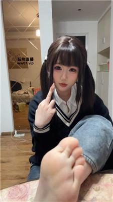 【网盘】【六六】裸足羞辱处男250330-8-绳界 – 绳艺爱好者交流与分享