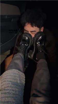 【网盘】【刘二狗】户外短靴黑袜玉足虐JS250318-19