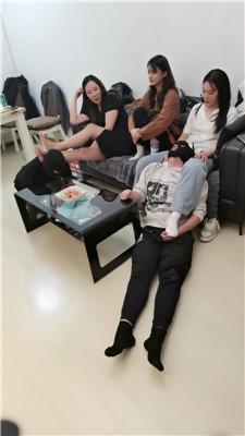 【网盘】【乔伊】3S-素人的臭脚丫味道好【四视角版】bf51490