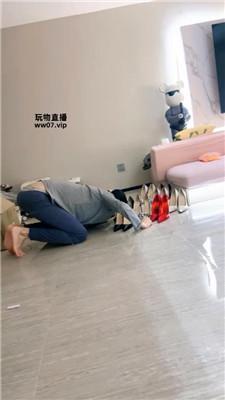 【网盘】【黛樱】圣水盛宴-铆钉高跟镜前羞辱bf51461