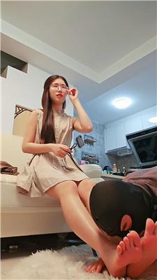 【网盘】【嘉妮】长靴全体重踩踏【双视角版】bf51470