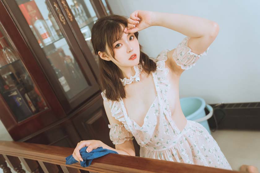 【网盘】Natsuko夏夏子-碎花围裙