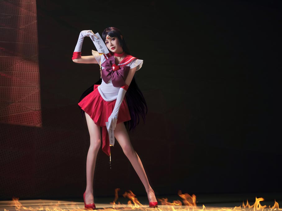 一米八的大梨子 火野丽