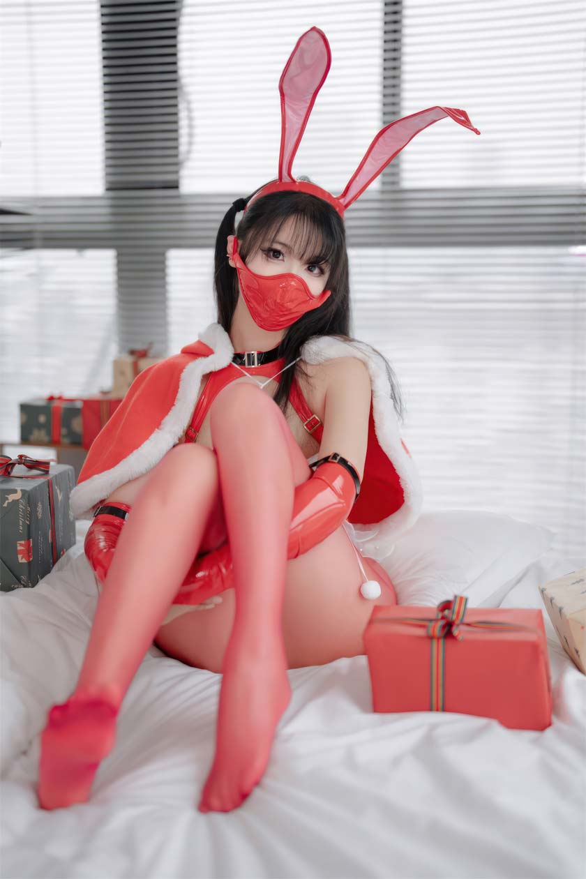 【网盘】轩萧学姐-2024圣诞红丝兔女郎