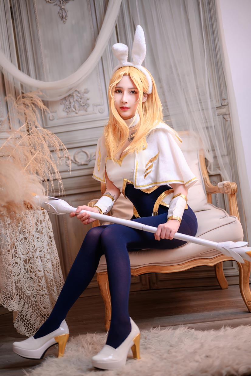 【网盘】Vams子-光辉兔女郎