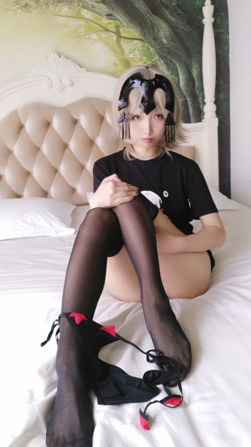 【网盘】雯妹不讲道理-黑贞德穹妹