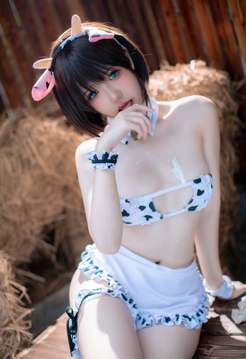 【网盘】阿薰kaOri-小薰喝牛奶