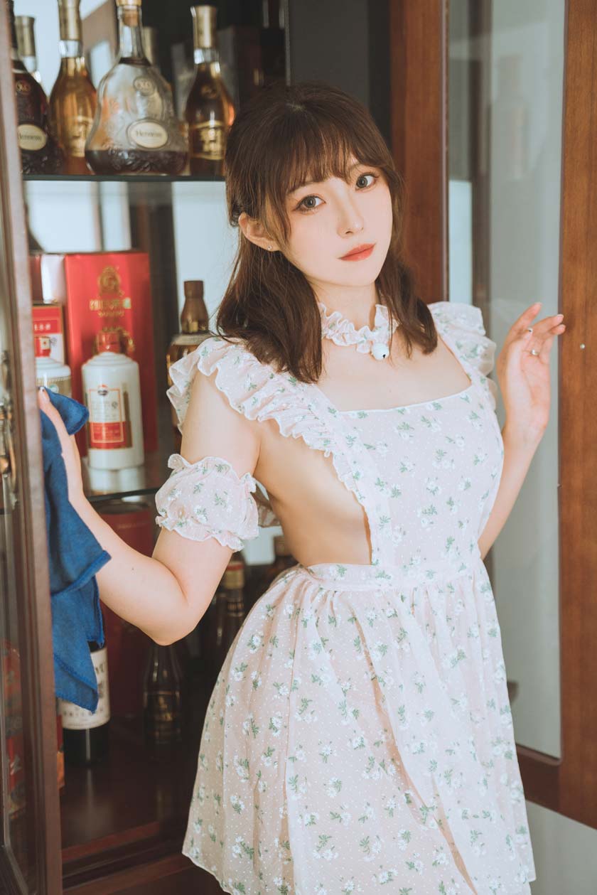 【网盘】Natsuko夏夏子-碎花围裙