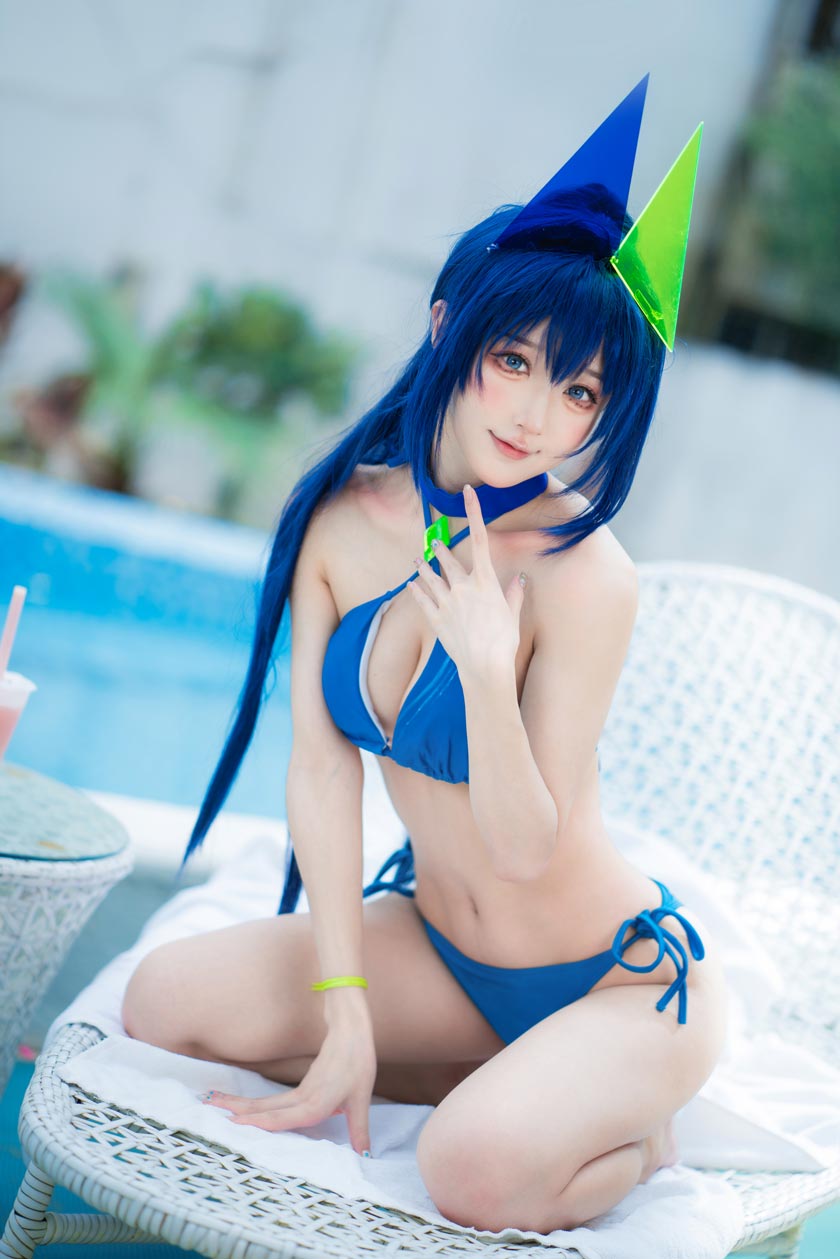 【网盘】阿包也是兔娘-花园泳装