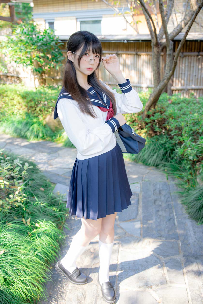 Nagisa魔物喵-真面目な委員長