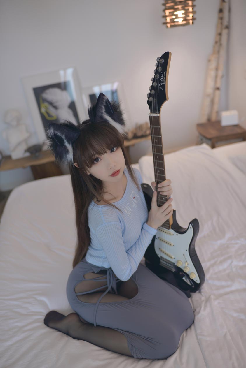 雪琪SAMA 吉他妹妹
