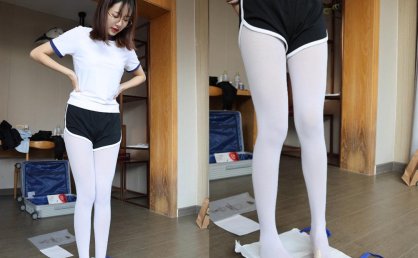 【网盘】[袜啵啵]积分限定作品 NO.008 小甜豆-皮鞋、厚白丝、踩奶油蛋糕剧情